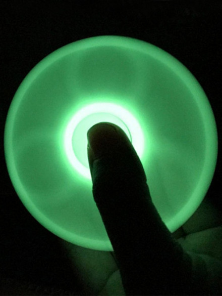 Plastic Moulded Glow in the dark Finger Spinner GRAY